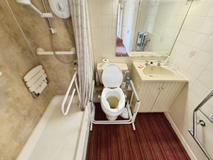 Photo 1- click for photo gallery